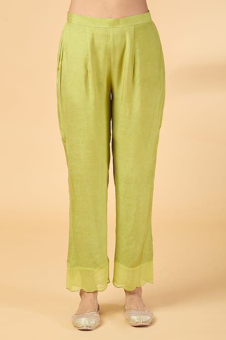 Kalakaari By Sagarika_Green Chanderi, Silk Organza Sequins V-neck Embroidered Kurta And Pant Set _at_Aza_Fashions