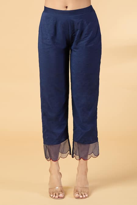 Buy Kalakaari By Sagarika Blue Chanderi, Silk Organza Embroidery V-neck Rose Thread Kurta And Pant Set Buy_Kalakaari By Sagarika_Blue Chanderi, Silk Organza Embroidery V-neck Rose Thread Kurta And Pant Set