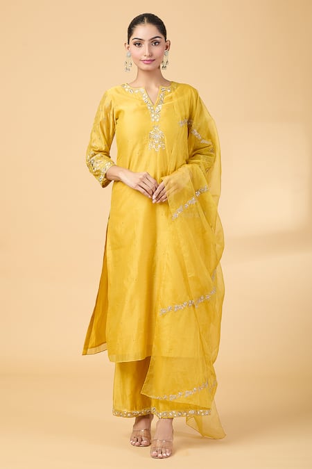 Pouli Pret Resham Embroidered Kurta & Pant Set 