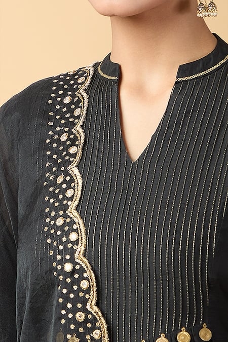 Shop Pouli Pret Black Organza, Chanderi Sequins, Cut Work, Embroidery V-neck Kurta And Pant Set Online at Aza Fashions Shop_Pouli Pret_Black Organza, Chanderi Sequins, Cut Work, Embroidery V-neck Kurta And Pant Set _Online_at_Aza_Fashions