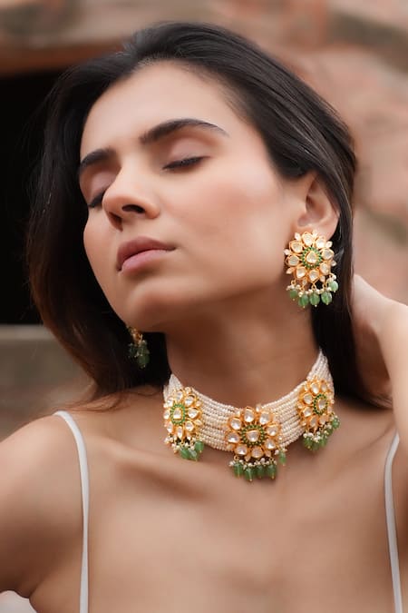 Zeeya Luxury Jewellery Avila Floral Stone Studded Choker Set 