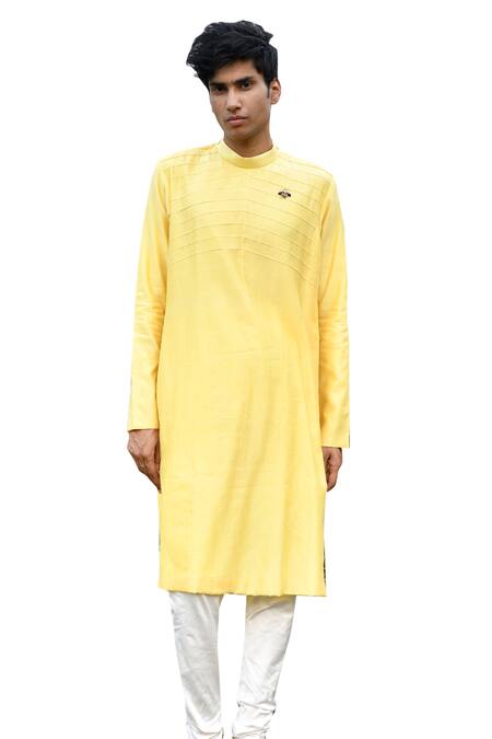 House Of Koa Yellow , , Bee Placement Embroidered Kurta Set Online at Aza Fashions House Of Koa_Yellow , , Bee Placement Embroidered Kurta Set _Online_at_Aza_Fashions