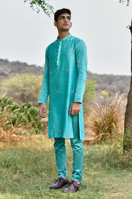 House of KOA Blue Kurta Chanderi Embroidery Zardozi King Bee Set 