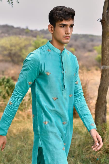 Shop_House Of Koa_Blue Chanderi, Cotton Zari King Bee Embroidered Kurta Set _Online_at_Aza_Fashions