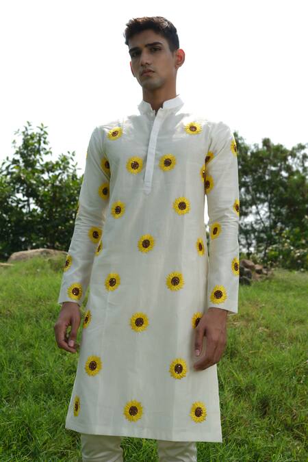 House Of Koa_Off White Chanderi, Cotton Satin Sequins, Embroidery Sunflower Kurta With Pant _Online_at_Aza_Fashions
