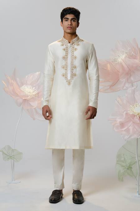 House Of Koa White Chanderi, Cotton Satin Embroidery Front Pati Kurta With Pant Online at Aza Fashions House Of Koa_White Chanderi, Cotton Satin Embroidery Front Pati Kurta With Pant _Online_at_Aza_Fashions