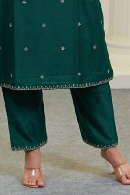 Hasrat By Salma_Green Chanderi Tassels Floral Embroidered Kurta With Pant For Kids_Online_at_Aza_Fashions