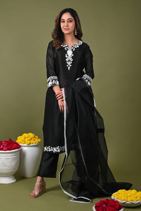 Buy_Hasrat By Salma_Black Organza, Silk, Chanderi Embroidery, Sequins, Beads Hand Kurta Pant Set For Kids_Online_at_Aza_Fashions