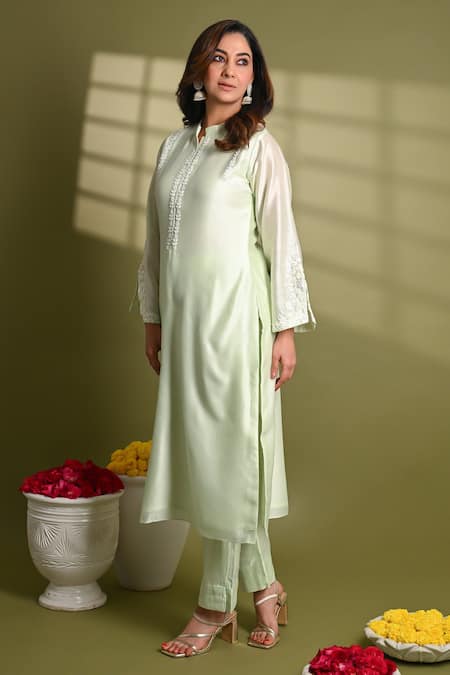 Hasrat By Salma Sequins Hand Embroidered Kurta With Pant For Kids