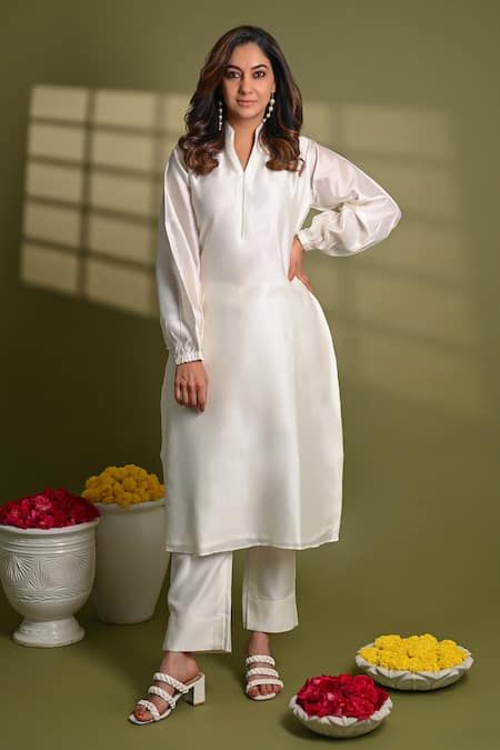Hasrat By Salma Solid Kurta With Pant 