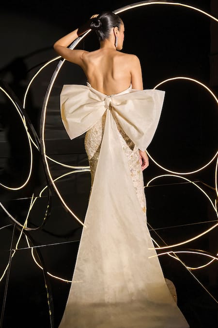 Shop Ohaila Khan Multi Color Organza, Polyamide Sequins, Astrid Hand Embellished Bow Gown at Aza Fashions Shop_Ohaila Khan_Multi Color Organza, Polyamide Sequins, Astrid Hand Embellished Bow Gown _at_Aza_Fashions