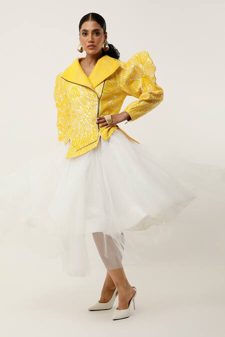 Jajaabor Yellow Silk Chanderi Embroidered Cutwork Collar Floral Asymmetric Jacket at Aza Fashions Jajaabor_Yellow Silk Chanderi Embroidered Cutwork Collar Floral Asymmetric Jacket _at_Aza_Fashions