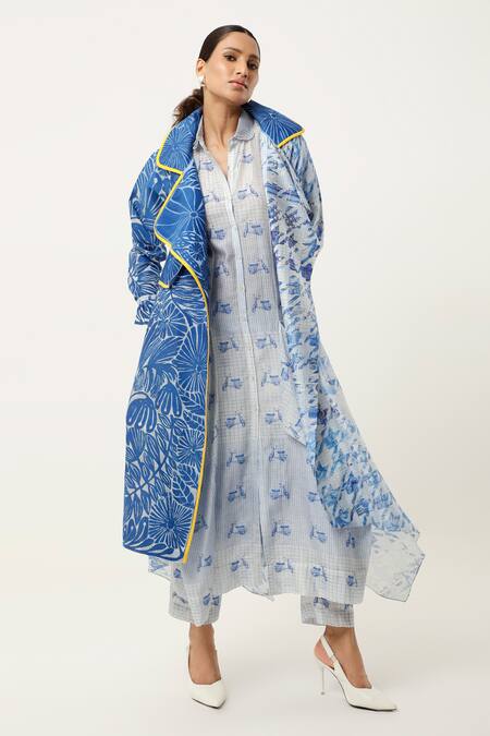 Shop Jajaabor Blue Silk Chanderi Embroidered Cutwork Notched Lapel Asymmetric Organza Trench Online at Aza Fashions Shop_Jajaabor_Blue Silk Chanderi Embroidered Cutwork Notched Lapel Asymmetric Organza Trench _Online_at_Aza_Fashions