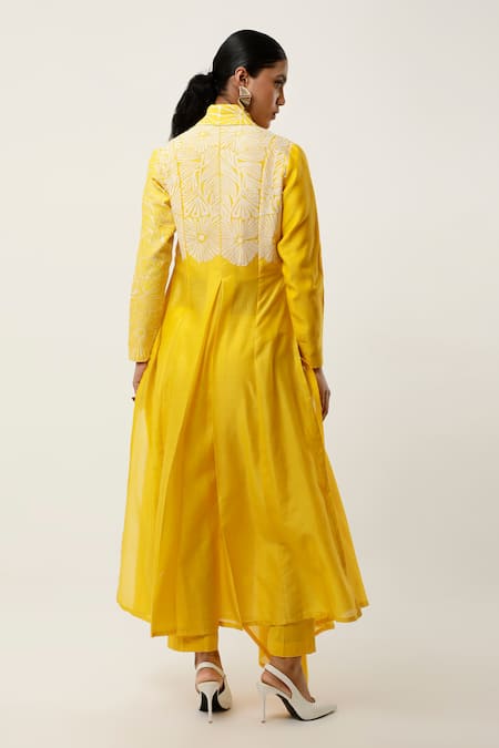 Jajaabor Overlap Floral Cutwork Angrakha With Pant 