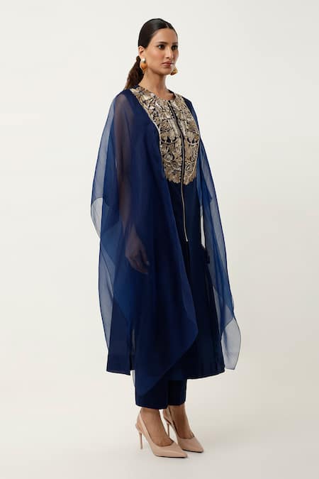 Jajaabor Blue Silk Organza Embroidery Round Neck Floral Cape Kurta With Pant Online at Aza Fashions Jajaabor_Blue Silk Organza Embroidery Round Neck Floral Cape Kurta With Pant _Online_at_Aza_Fashions