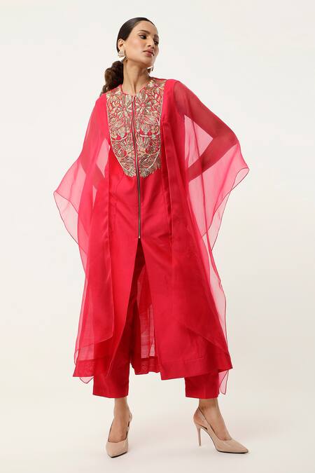 Jajaabor Pink Organza, Satin, Embroidery Round Neck Cape Kurta With Pant at Aza Fashions Jajaabor_Pink Organza, Satin, Embroidery Round Neck Cape Kurta With Pant _at_Aza_Fashions