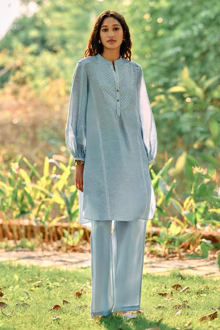 Anita Dongre Stores From Inside 10+ Hundred Tailor Shop India