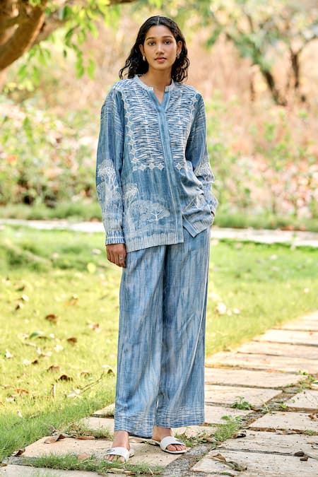 Grassroot By Anita Dongre Blue Bamberg Linen Printed Chikankari Band Creek Embroidered Top With Pant 