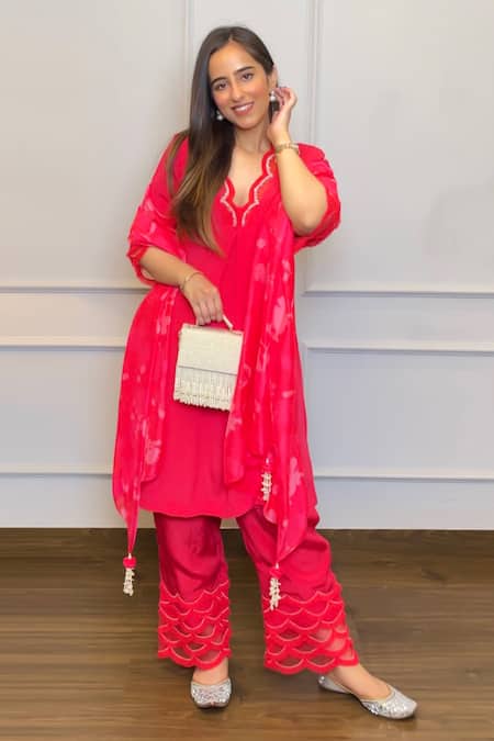 Buy Seeaash Pink Net, Crepe, Organza Embroidery V-neck Scallop Neckline Kurta Set Buy_Seeaash_Pink Net, Crepe, Organza Embroidery V-neck Scallop Neckline Kurta Set