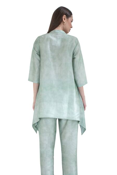 Buy Clos Green Silk Bandeau Neck Geometric Print Short Kaftan With Pant Buy_Clos_Green Silk Bandeau Neck Geometric Print Short Kaftan With Pant