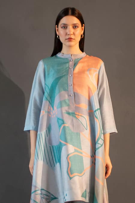 Buy Clos Blue Silk Bandeau Neck Abstract Floral Print Long Kaftan With Pant Online at Aza Fashions Buy_Clos_Blue Silk Bandeau Neck Abstract Floral Print Long Kaftan With Pant _Online_at_Aza_Fashions