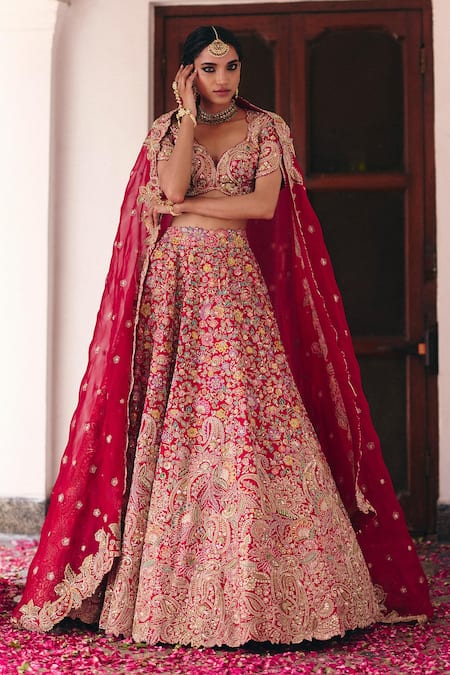 Mrunalini Rao_Red Silk, Organza Zari, Pearls, Tarangini Paisley Bagh Bridal Lehenga Set _at_Aza_Fashions