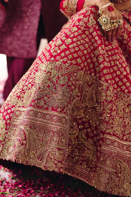 Buy Mrunalini Rao Red Silk, Organza Zari, Pearls Vryata Mor Bagh Embroidered Bridal Lehenga Set Online at Aza Fashions Buy_Mrunalini Rao_Red Silk, Organza Zari, Pearls Vryata Mor Bagh Embroidered Bridal Lehenga Set _Online_at_Aza_Fashions