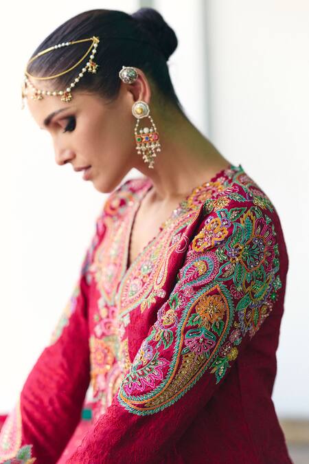 Shop Mrunalini Rao Maroon Silk, Organza Embroidery V-neck Ipsa Paisley Fleur Kurta Pant Set Online at Aza Fashions Shop_Mrunalini Rao_Maroon Silk, Organza Embroidery V-neck Ipsa Paisley Fleur Kurta Pant Set _Online_at_Aza_Fashions