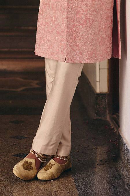 Shop_Mrunalini Rao_Peach Silk Embroidery Adyan Paisley Sherwani Set _Online_at_Aza_Fashions