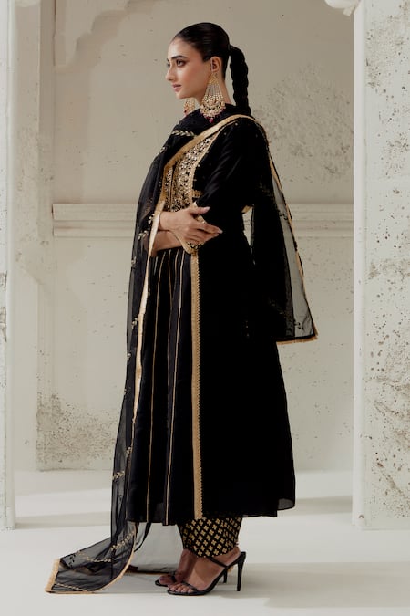 Buy_Ranian_Black Silk, Chanderi, Organza Embroidery Round Neck Kalidar Kurta Salwar Set _Online_at_Aza_Fashions