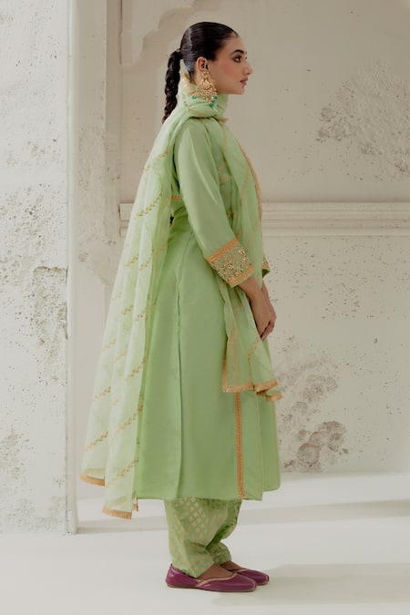 Buy_Ranian_Green Silk, Organza Embroidery Round Neck Floral Work Kalidar Kurta Salwar Set 