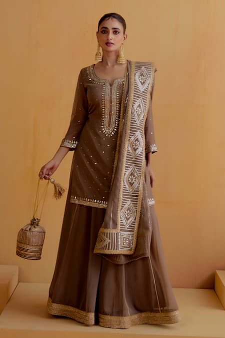 Ranian Embroidered Kurta Lehenga Set 