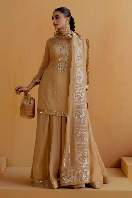 Ranian Embroidered Kurta Ghardar Lehenga Set 