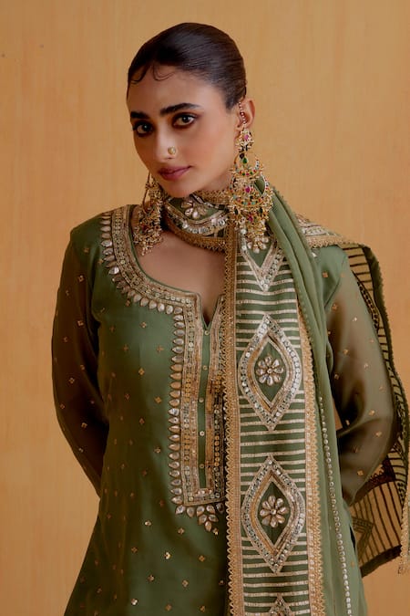 Shop_Ranian_Green Georgette Embroidery, Gota Patti Round Neck Work Kurta Lehenga Set 