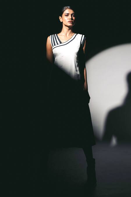 Shop_Karishma Kajaria_Black Silk Asymmetric Stripe A-line Dress _Online_at_Aza_Fashions