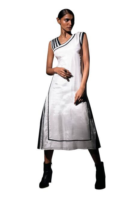 Karishma Kajaria Black Silk Asymmetric Stripe A-line Dress at Aza Fashions Karishma Kajaria_Black Silk Asymmetric Stripe A-line Dress _at_Aza_Fashions