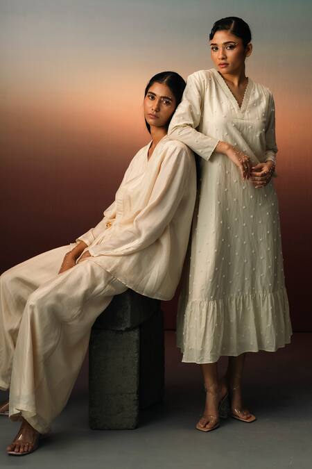 Karishma Kajaria_Beige Cotton, Silk V-neck Draped Solid Top _Online_at_Aza_Fashions