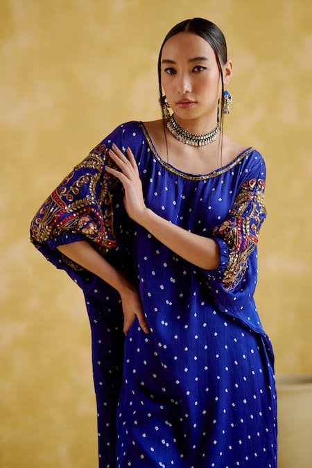 Shop 5elements Blue Modal, Satin Beads, Indrina Neckline Embroidered Tunic And Draped Pant Set Online at Aza Fashions Shop_5elements_Blue Modal, Satin Beads, Indrina Neckline Embroidered Tunic And Draped Pant Set _Online_at_Aza_Fashions