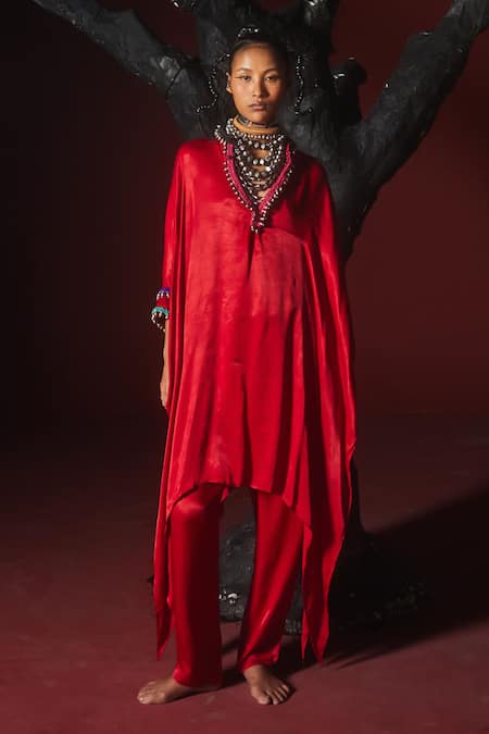 Shop 5elements Red Modal Saturn Woven Bead V Bhavishya Neckline Embellished Kaftan And Pant Set at Aza Fashions Shop_5elements_Red Modal Saturn Woven Bead V Bhavishya Neckline Embellished Kaftan And Pant Set _at_Aza_Fashions