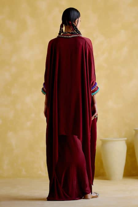 Shop 5elements Maroon Modal Saturn Woven Bead V Neck Bhavishya Thread Work Kaftan And Pant Set at Aza Fashions Shop_5elements_Maroon Modal Saturn Woven Bead V Neck Bhavishya Thread Work Kaftan And Pant Set _at_Aza_Fashions