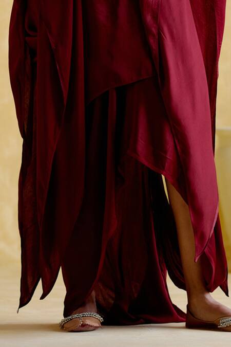 Buy 5elements Maroon Modal Saturn Woven Bead V Neck Bhavishya Thread Work Kaftan And Pant Set Online at Aza Fashions Buy_5elements_Maroon Modal Saturn Woven Bead V Neck Bhavishya Thread Work Kaftan And Pant Set _Online_at_Aza_Fashions