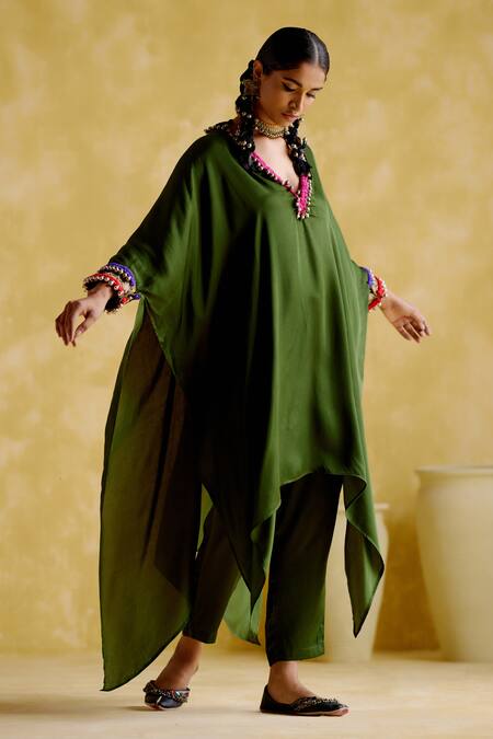 Buy 5elements Green Modal Saturn Woven Bead V Neck Bhavishya Threadwork Kaftan And Pant Set Online at Aza Fashions Buy_5elements_Green Modal Saturn Woven Bead V Neck Bhavishya Threadwork Kaftan And Pant Set _Online_at_Aza_Fashions