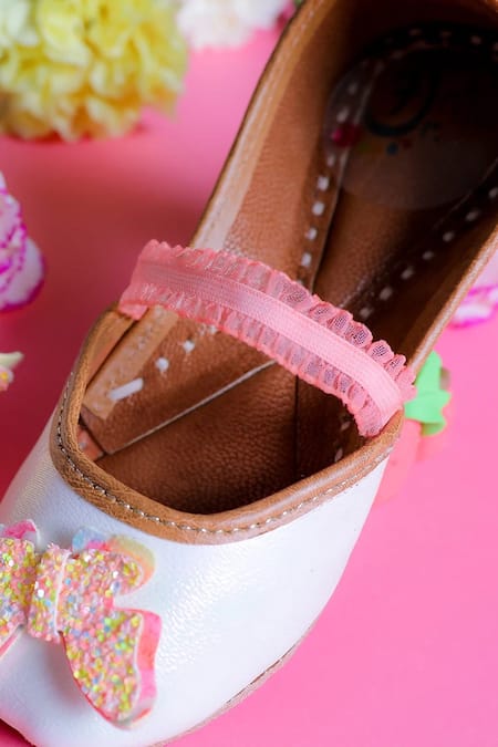 Hello JR Glory Butterfly Applique Embellished Juttis 