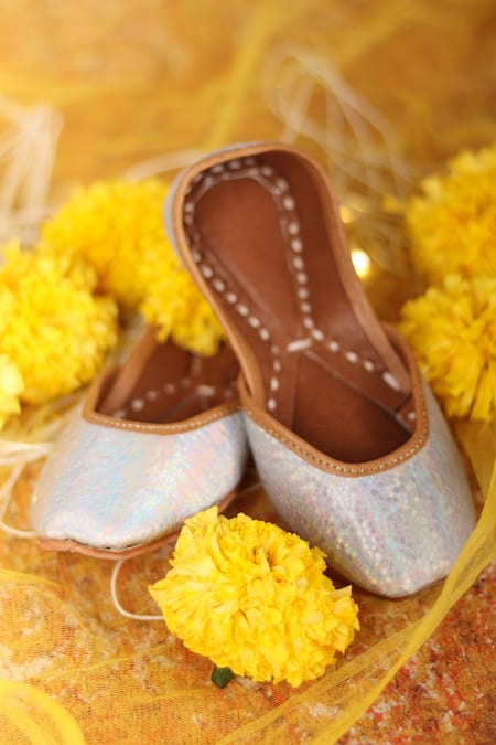 Hello JR Heer Sequin Work Juttis 