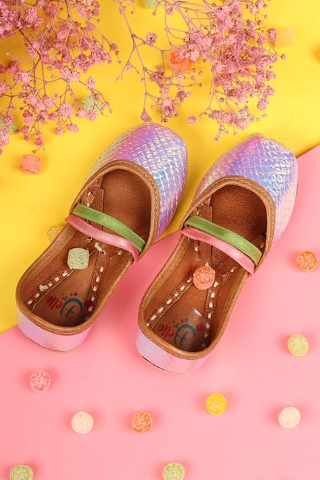 Hello JR Rainbow Quilted Pattern Juttis 