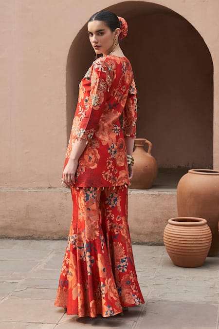 Shop Archana Shah Red Silk Zari, Mirrors, Embroidery Scoop Neck Floral Print Kurta And Sharara Set at Aza Fashions Shop_Archana Shah_Red Silk Zari, Mirrors, Embroidery Scoop Neck Floral Print Kurta And Sharara Set _at_Aza_Fashions