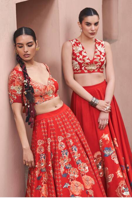 Buy Archana Shah Red Bamboo, Silk Sequins, Zari, Embroidery V-neck Blouse And Lehenga Set Buy_Archana Shah_Red Bamboo, Silk Sequins, Zari, Embroidery V-neck Blouse And Lehenga Set