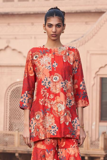 Archana Shah Red Silk Embroidery, Zari, Mirrors Round Neck Floral Pattern Kurta And Sharara Set Online at Aza Fashions Archana Shah_Red Silk Embroidery, Zari, Mirrors Round Neck Floral Pattern Kurta And Sharara Set _Online_at_Aza_Fashions