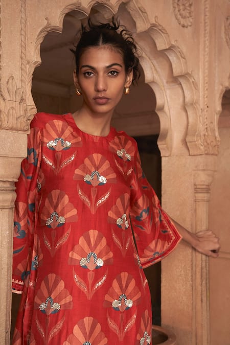 Buy Archana Shah Red Silk Sequins Round Neck Shell Print Kurta And Pant Set Buy_Archana Shah_Red Silk Sequins Round Neck Shell Print Kurta And Pant Set