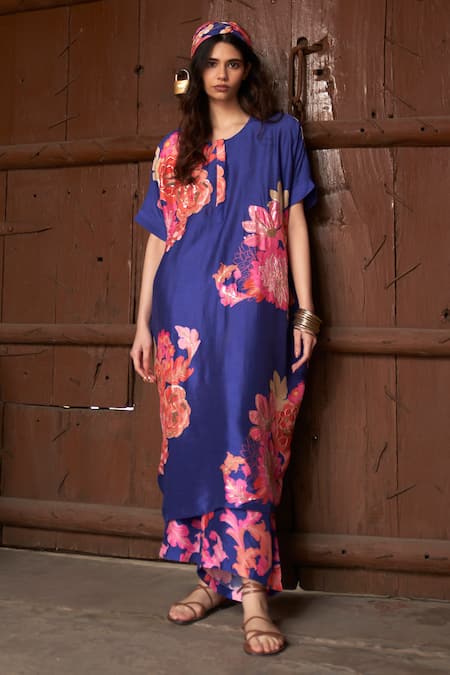 Archana Shah Floral Print Kurta & Straight Pant Set 